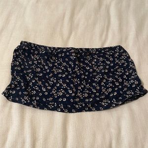 BrandyMelville Navy Blue, Floral TubTop